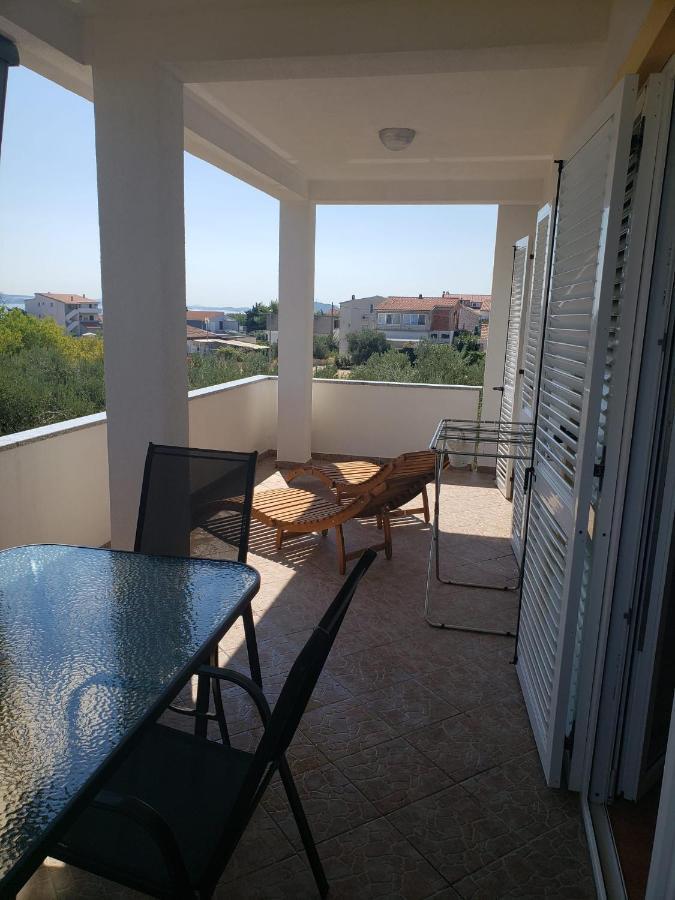 Apartmani Ciklic Dobropoljana エクステリア 写真