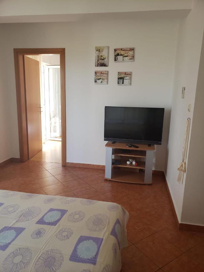 Apartmani Ciklic Dobropoljana エクステリア 写真