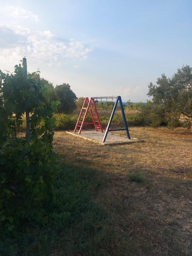Apartmani Ciklic Dobropoljana エクステリア 写真