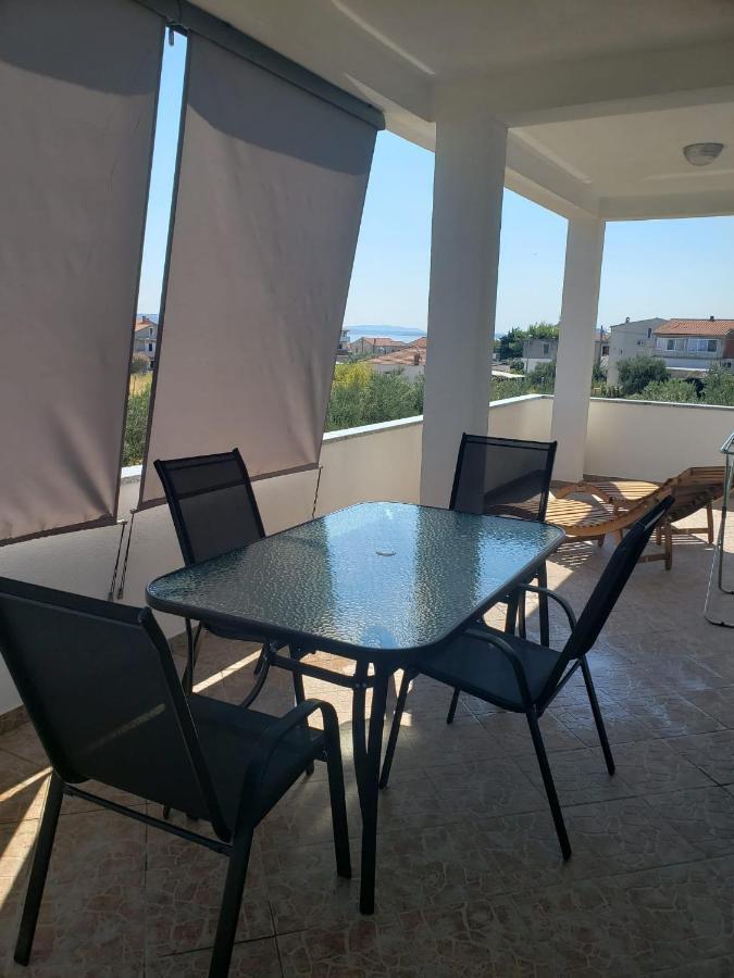 Apartmani Ciklic Dobropoljana エクステリア 写真