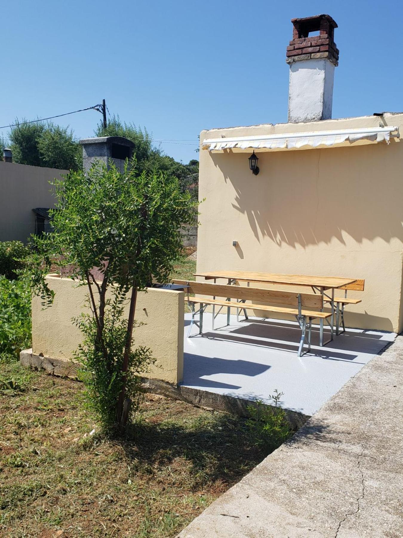 Apartmani Ciklic Dobropoljana エクステリア 写真