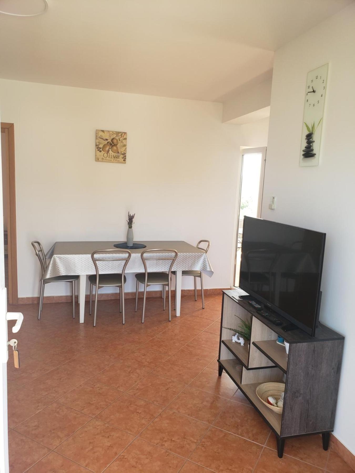 Apartmani Ciklic Dobropoljana エクステリア 写真